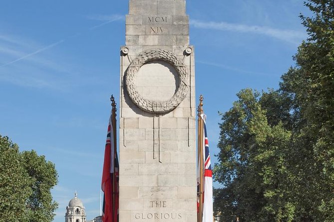 WW2 London Walking Tour & Churchill War Rooms Entrance Ticket - Headsets, group size, and why the format feels easier than DIY