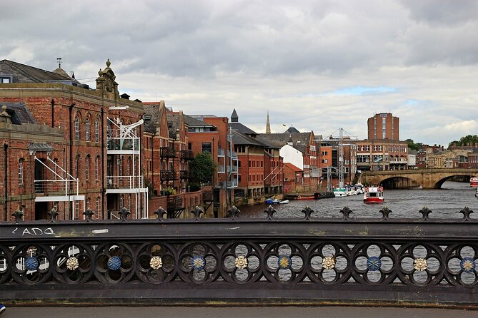York Private Walking Tour with a Professional Guide - A 2-Hour Private Walk Through York’s Top Sights