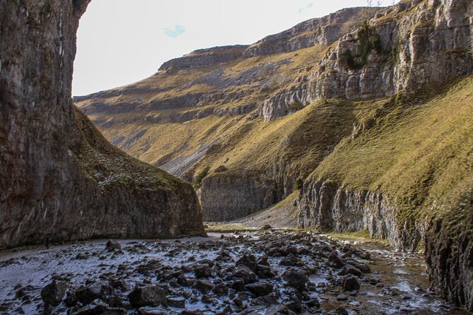 Yorkshire Dales Tour App, Hidden Gems Game and Big Britain Quiz (7 Day Pass) UK - Stop-by-stop flow: what happens during the experience