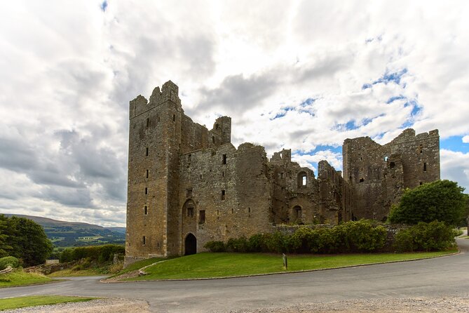 Yorkshire Dales Tour from York - Wensleydale Creamery: the cheese stop you actually get time to enjoy